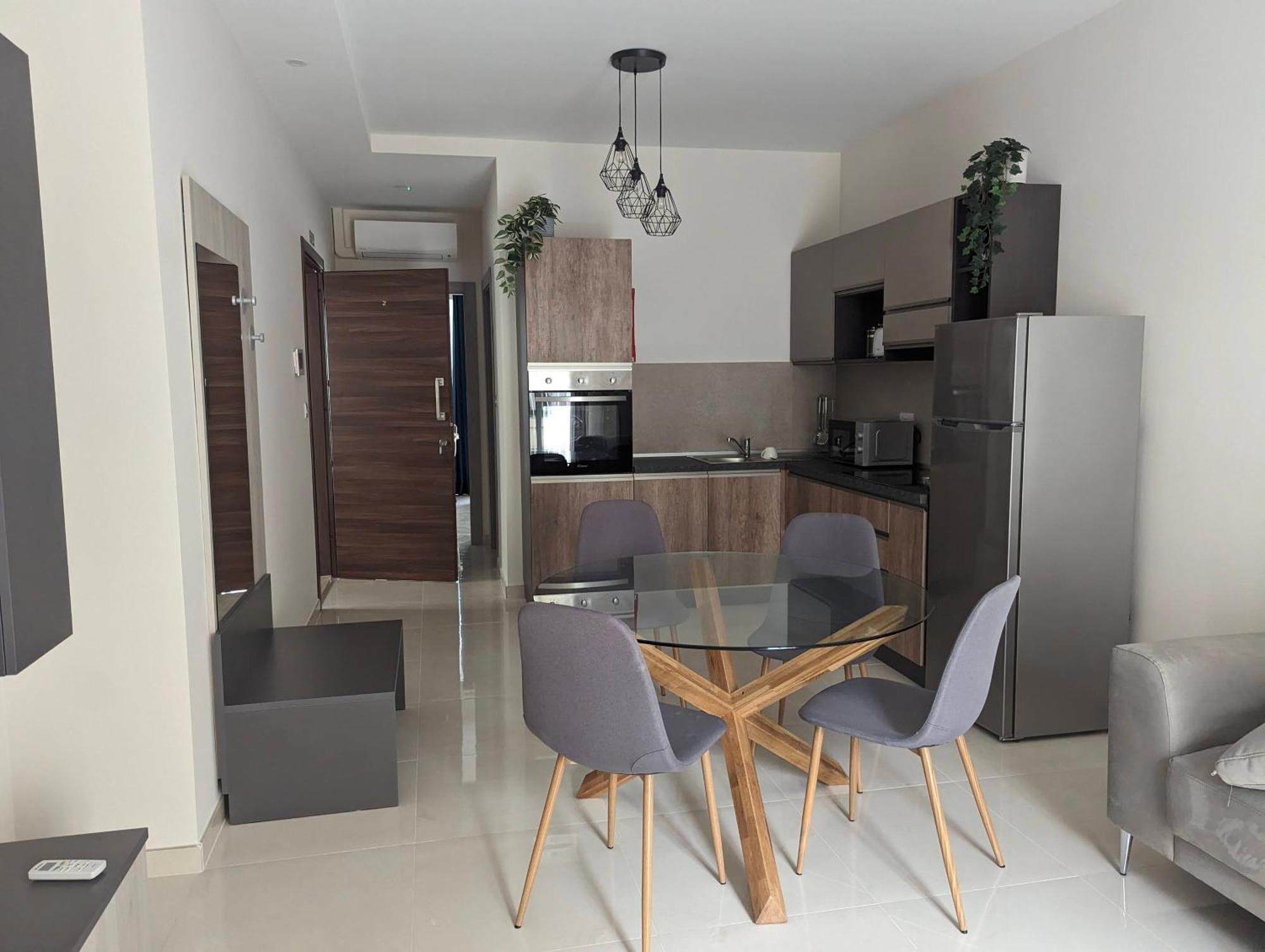 Edka Suites - Modern Sunlit 2Bd Apartments With Balconies - Close To Sliema Promenade, St Julian'S & St Georges Bay グジラ エクステリア 写真