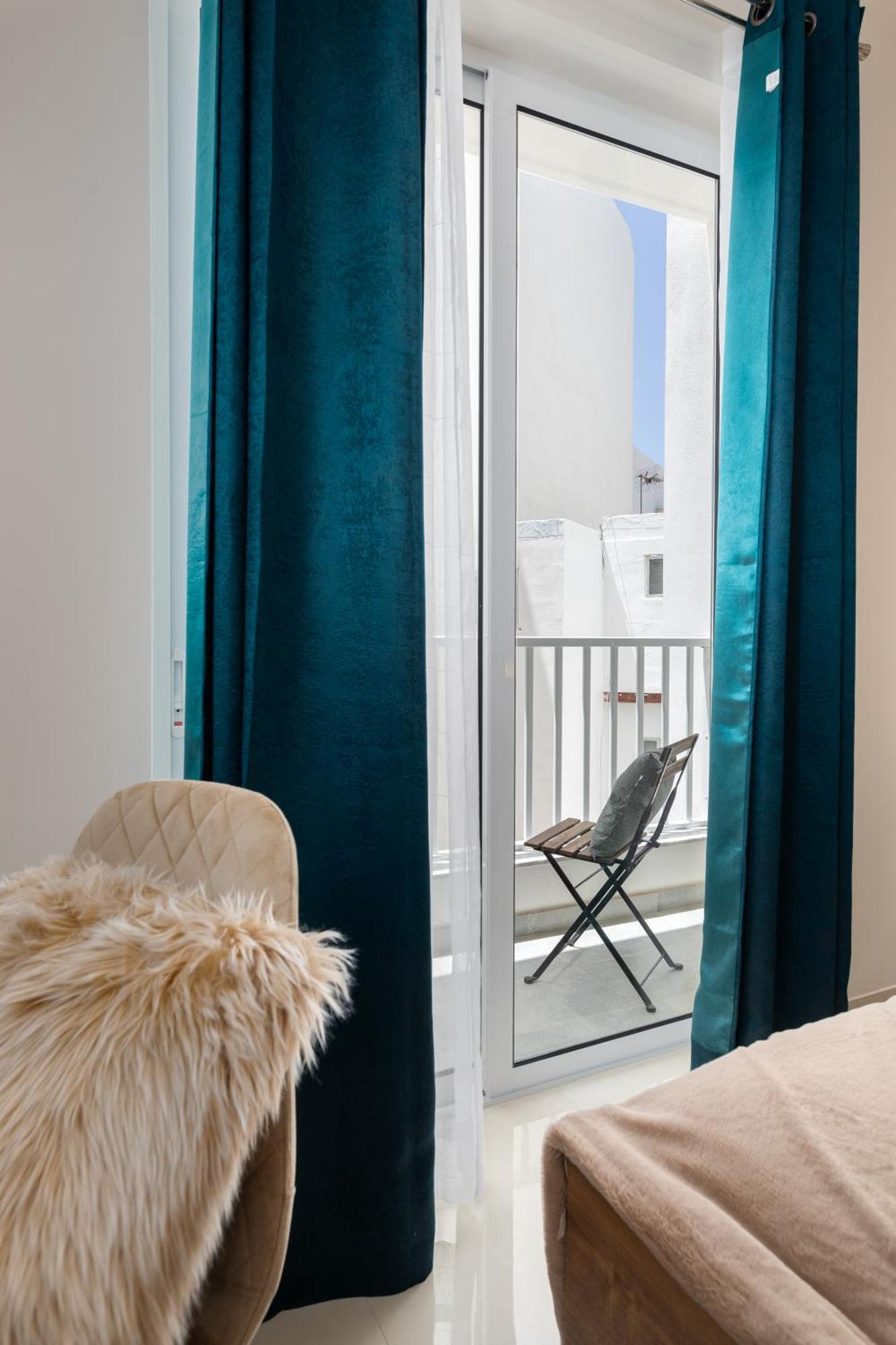 Edka Suites - Modern Sunlit 2Bd Apartments With Balconies - Close To Sliema Promenade, St Julian'S & St Georges Bay グジラ エクステリア 写真