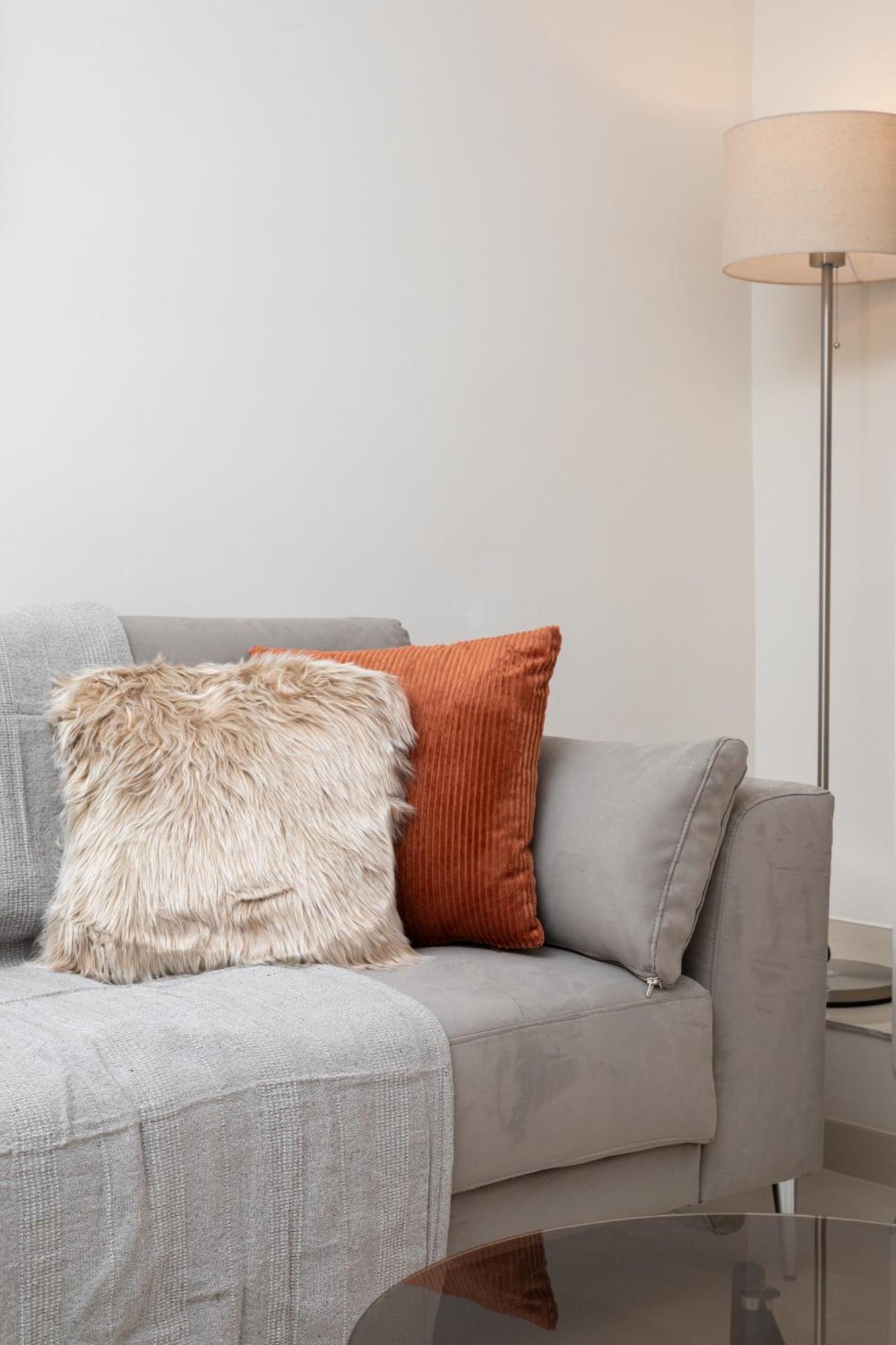 Edka Suites - Modern Sunlit 2Bd Apartments With Balconies - Close To Sliema Promenade, St Julian'S & St Georges Bay グジラ エクステリア 写真