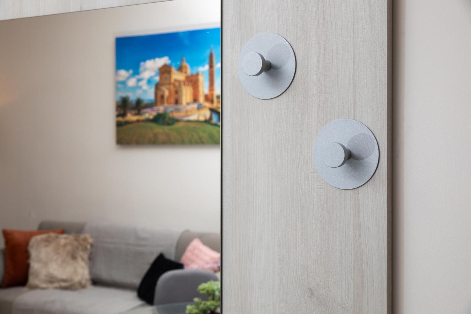 Edka Suites - Modern Sunlit 2Bd Apartments With Balconies - Close To Sliema Promenade, St Julian'S & St Georges Bay グジラ エクステリア 写真