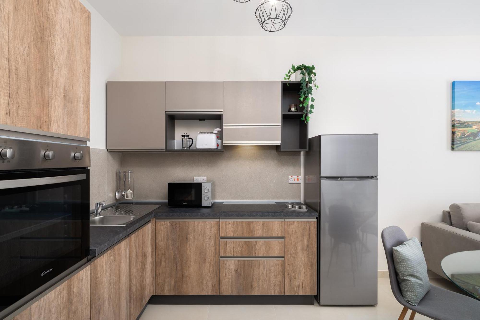Edka Suites - Modern Sunlit 2Bd Apartments With Balconies - Close To Sliema Promenade, St Julian'S & St Georges Bay グジラ エクステリア 写真
