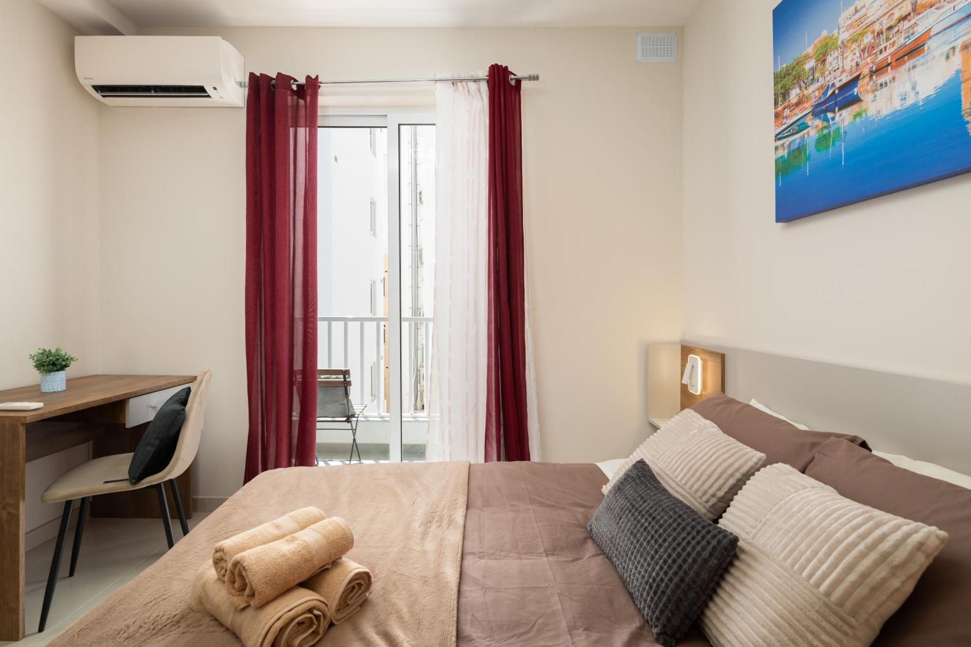 Edka Suites - Modern Sunlit 2Bd Apartments With Balconies - Close To Sliema Promenade, St Julian'S & St Georges Bay グジラ エクステリア 写真